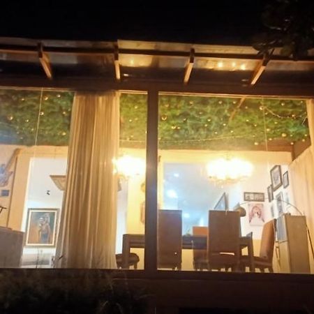 Villa Chacha At Macarena, Megamendung Exterior foto